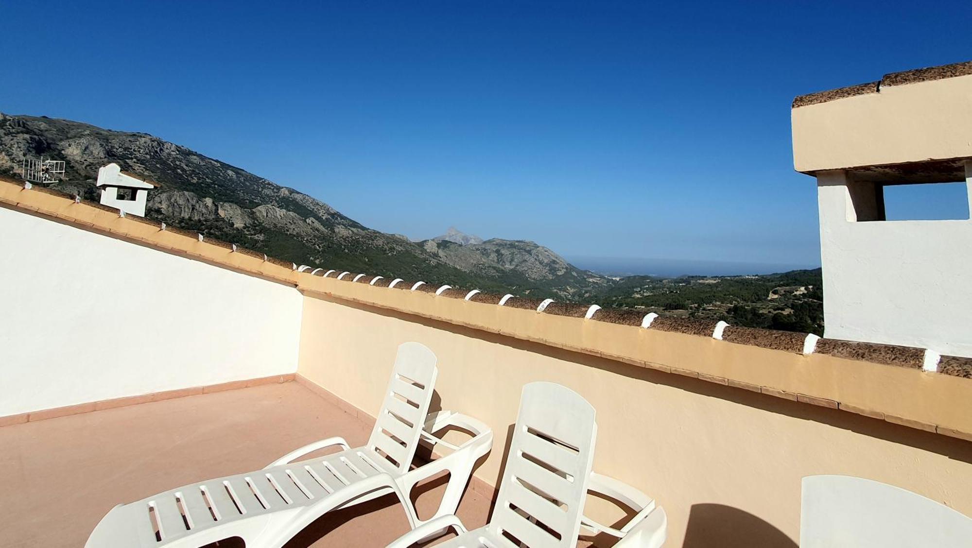 Atico Guadalest Rooftop Apartment With 360º Views And Art Экстерьер фото